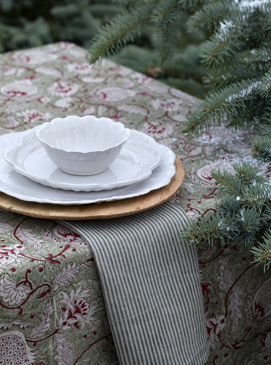 Linen Tablecloth Pomegranate Design - Green