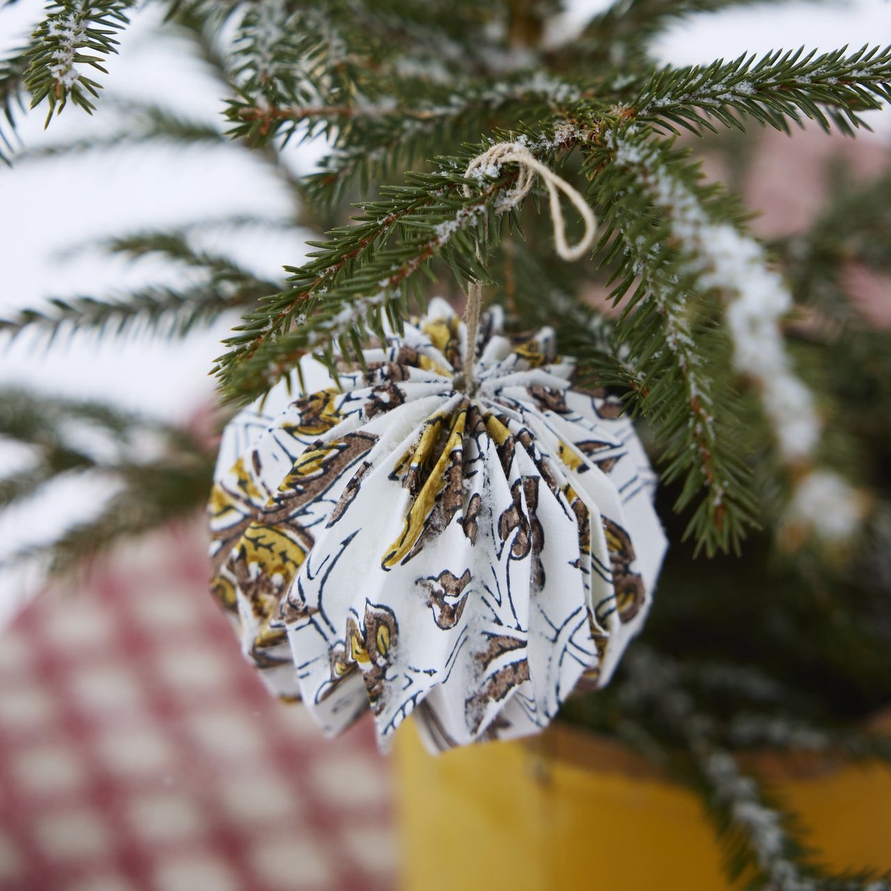 CA_E_Christmas_0102.jpg