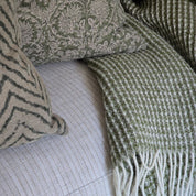 Waffle Pure Wool Fringed Throw