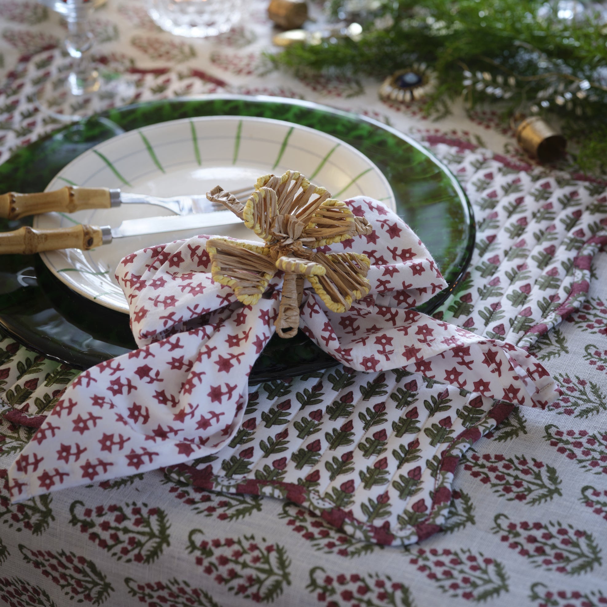 CA_E_Christmas_0116.jpg