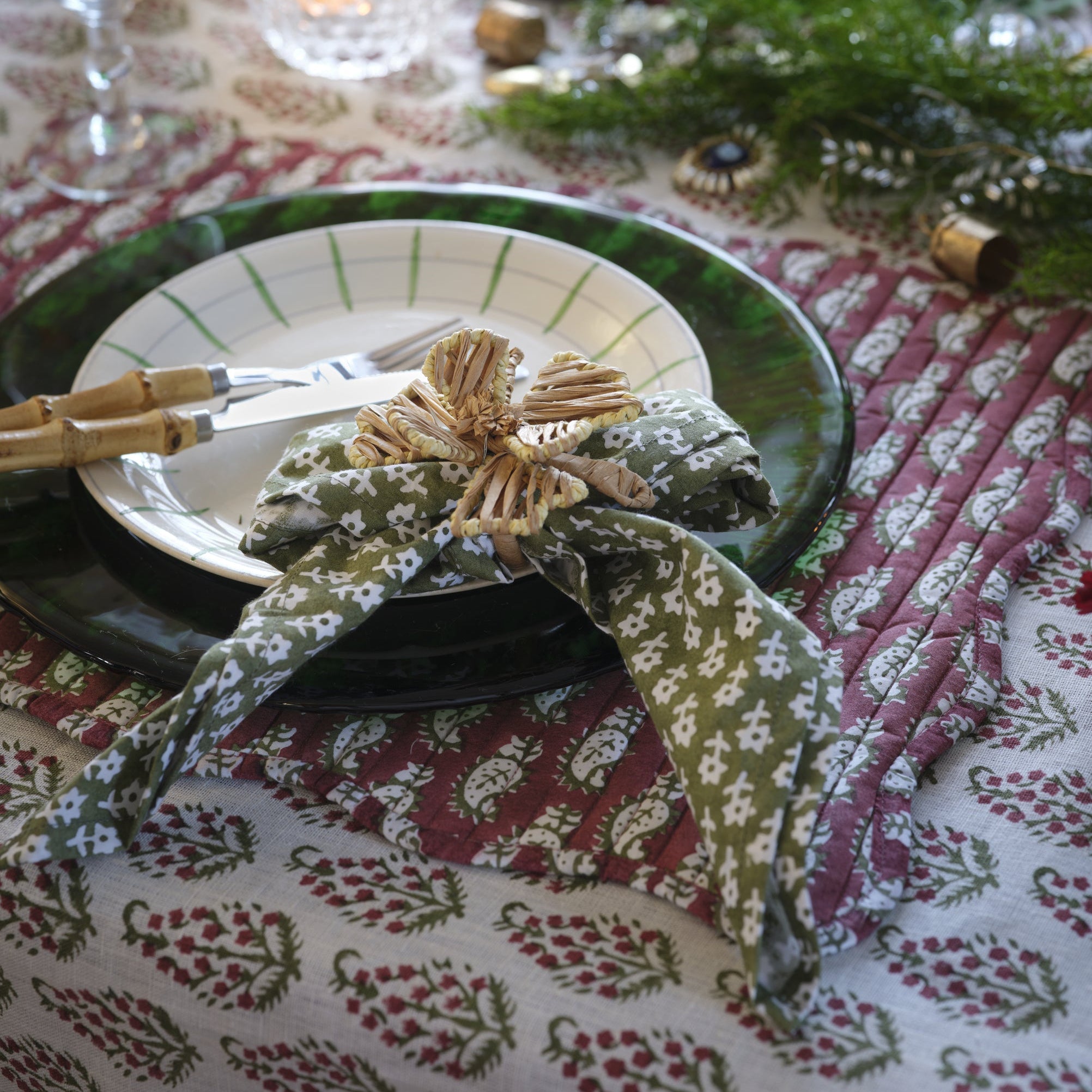 CA_E_Christmas_0119.jpg