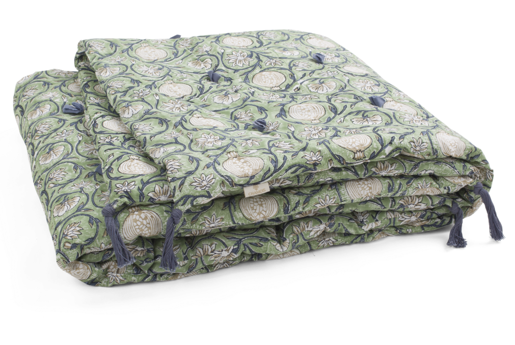Cotton Quilt with Tassels Tangier Pomegranate Design - Design