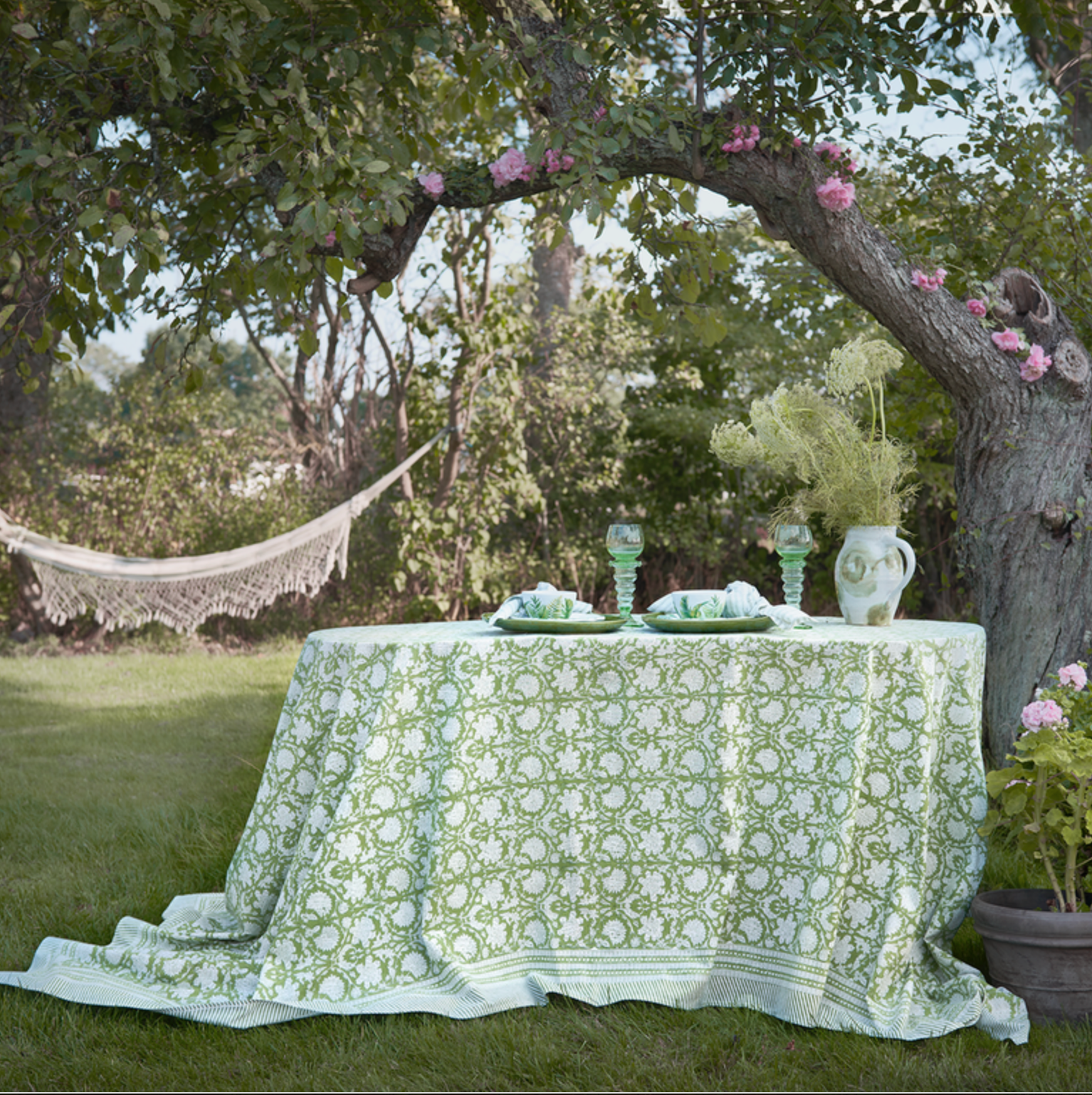 Cotton Tablecloth Paradise Design - Green