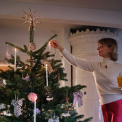 Hand block printed Origami Stars - Red & Green Set of 3