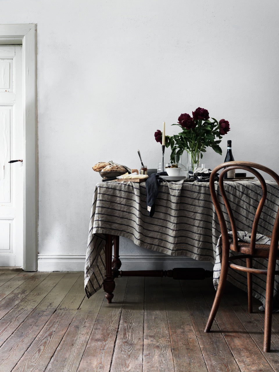 Misty Linen Tablecloth