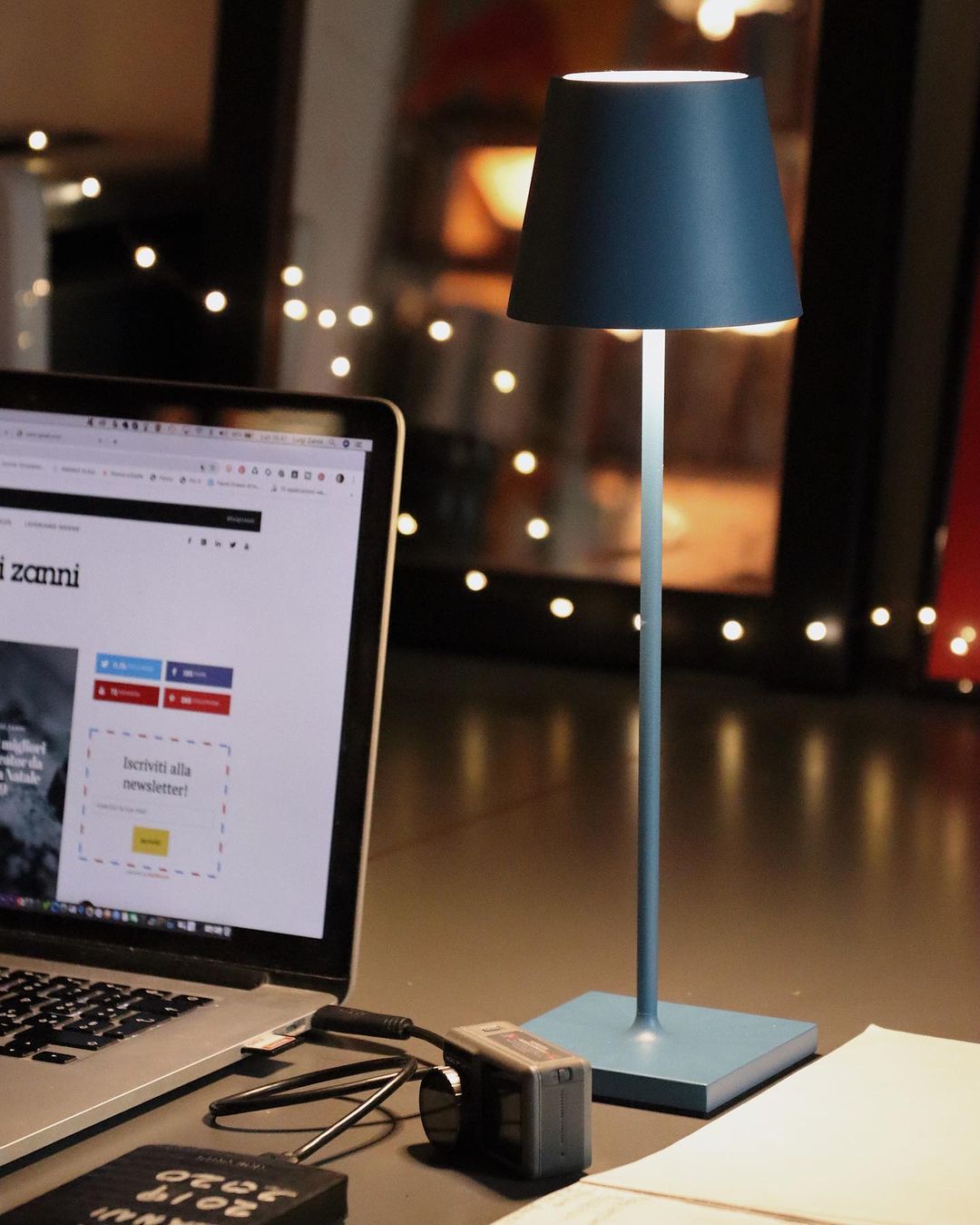 POLDINA PRO Portable Lamp - BLUE